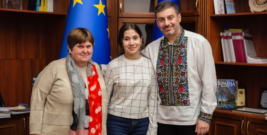 Дмитрий Лубинец вернули Веронику, Дмитрий Лубинец вернули ребенка, Дмитрий Лубинец Вероника, Дмитрий Лубинец