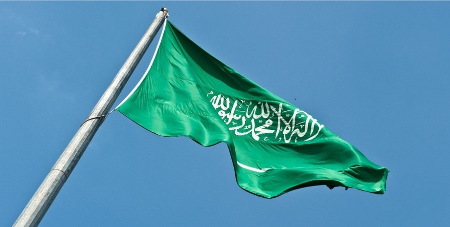 Флаг Саудовской Аравии / Фото: huffingtonpost.com