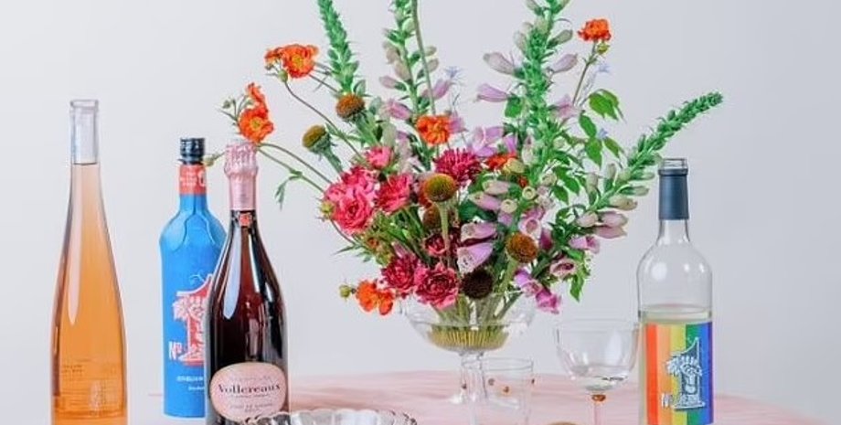 вино, цветы, вино и цветы