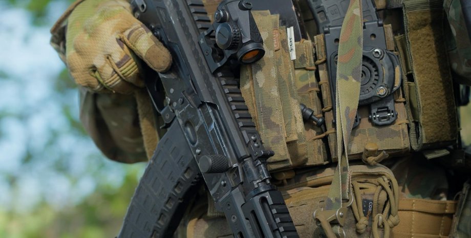 Перебували на території незаконно: ГУР штурмувало санаторій з військовими у Кончі-Заспі, — ЗМІ