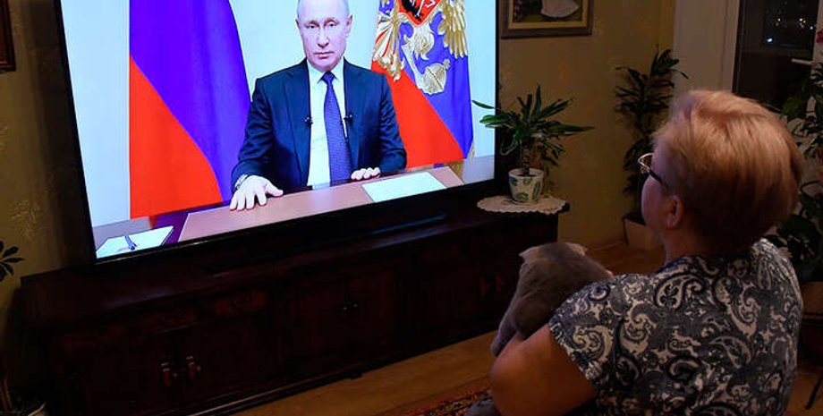 Жінка, телевізор, Путін