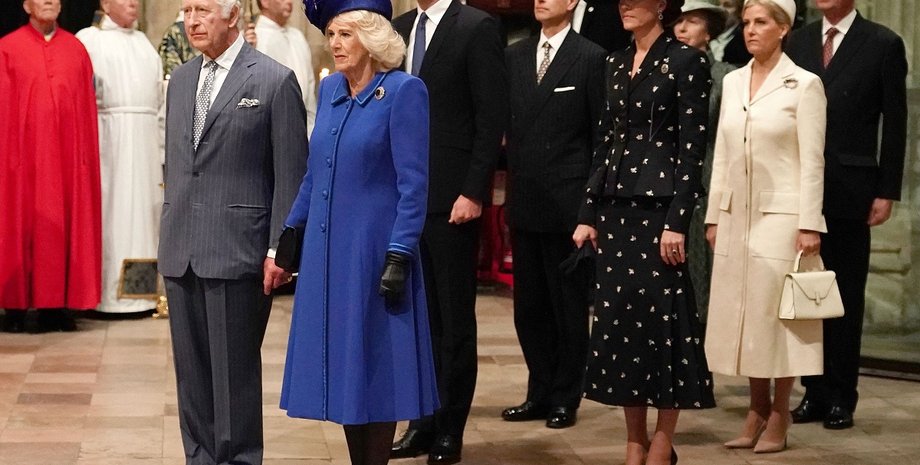 Королівська сім'я, король чарльз