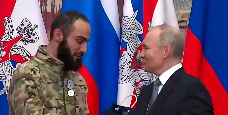 Айк Гаспарян та Володимир Путін Айк Гаспарян отримав орден від Володимира Путіна