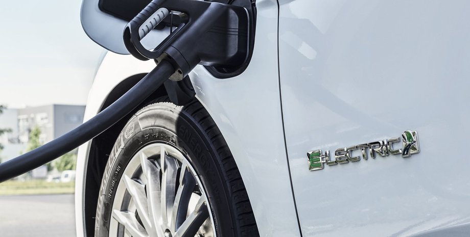 Франция и Германия против запрета ДВС