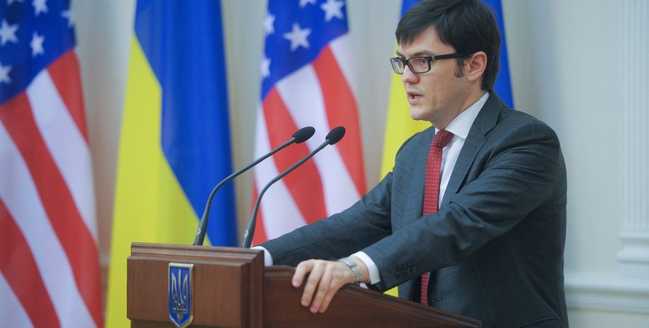 Андрій Пивоварський, екс-міністр інфраструктури, корупція, збитки