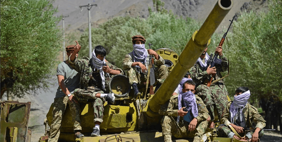 повстання Ахмада Масуда