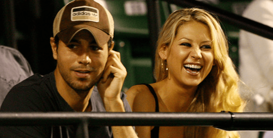 Анна Курнікова та Енріке Іглесіас