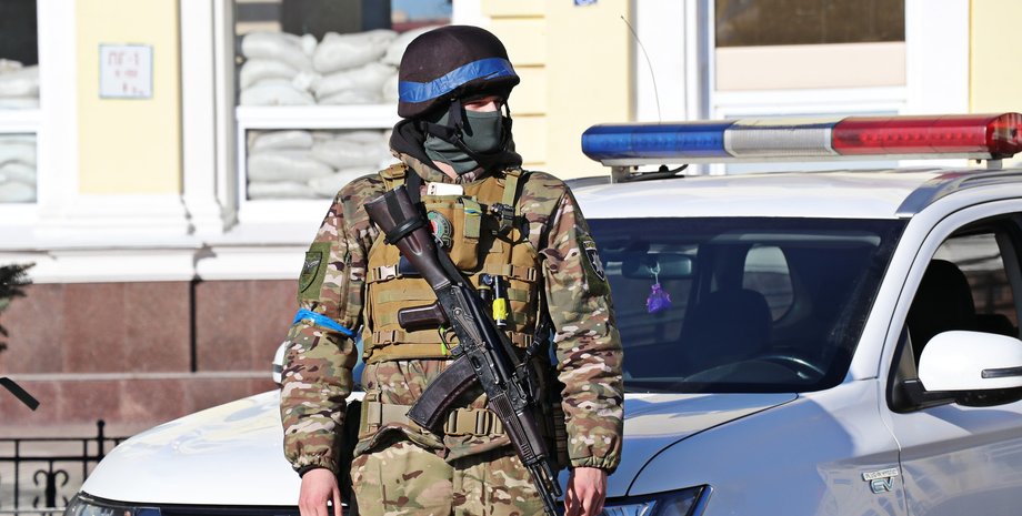 Поліція, поліцейський, авто поліції, машина поліції