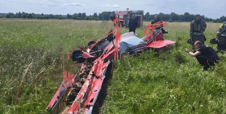 Разбившийся пилот, Евгений Бессмертный