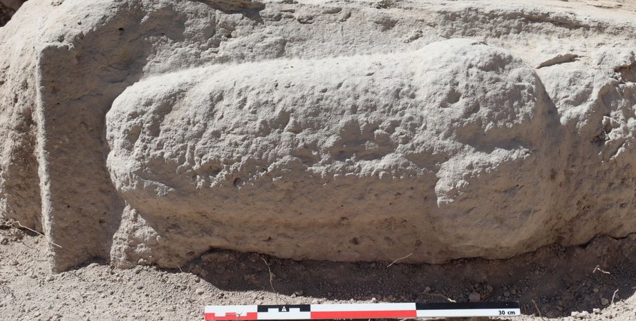 фалос, скульптура, фото