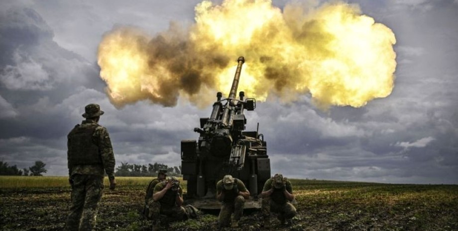 За словами міністра оборони Великої Британії, немає ознак того, що у Росії ще є ...