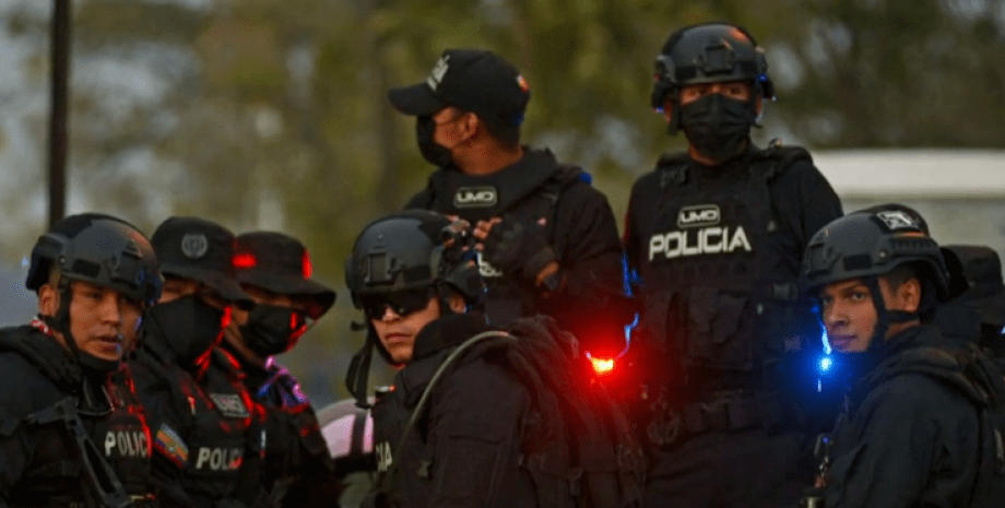 Еквадор, поліція, спецназ, Гуаякіль, поліція Еквадору, заворушення, вибухи Еквадор