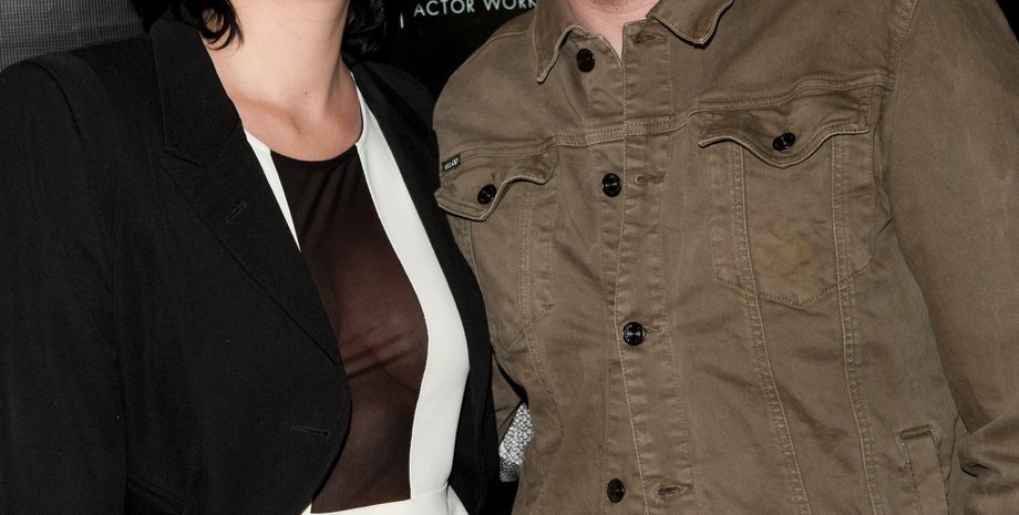 Элайджа  Блю Оллман и Мариангела Кинг