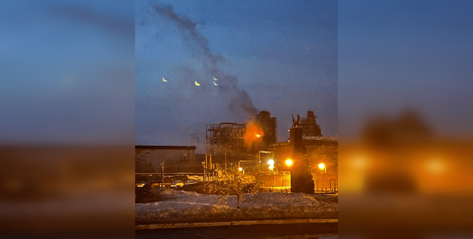 Завод ТАНЕКО в Татарстані після удару дрона вибух в Татарстані, Танеко Нижньокамськ, Нижньокамськ, НПЗ Росії, татрстан