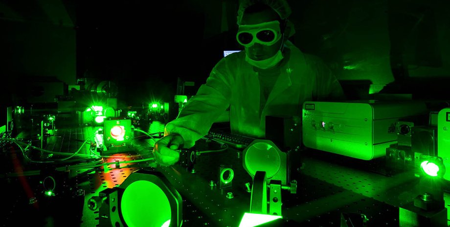 Фото: Nobel Media, Университет Небраски-Линкольна