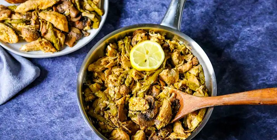 Курка зі спаржею та грибами, рецепт