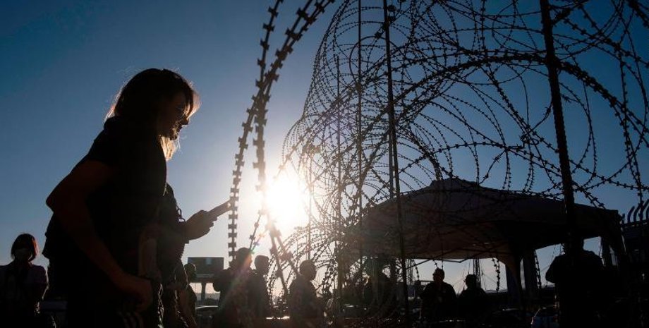 Переселенці, посібник, війна