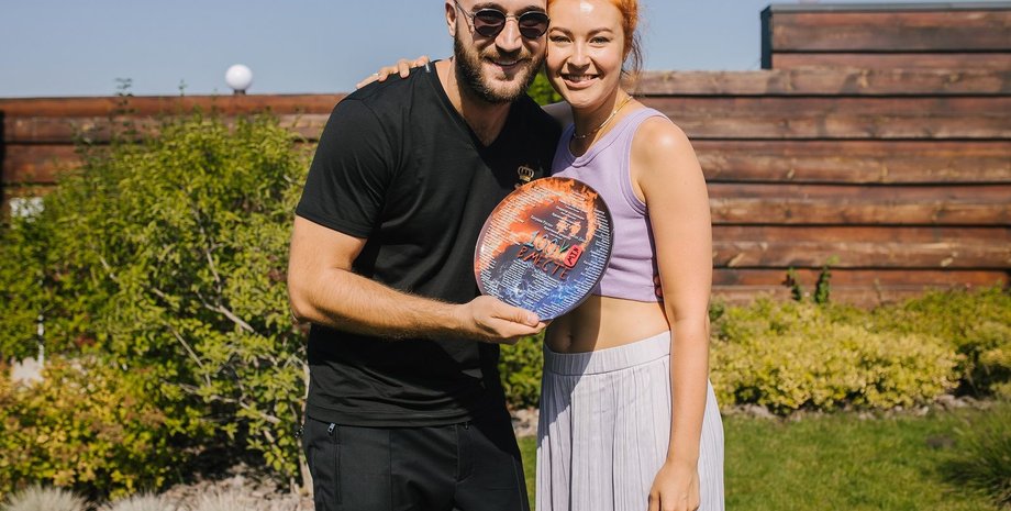 100 000 минут вместе, 100 тысяч минут вместе, сериал, зеленский, квартал 95, 95 квартал, стс, россия, санкции, рф