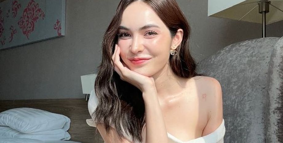 Шарлотта Остін стала жертвою фінансових шахраїв, як вони обманули довірливу модель