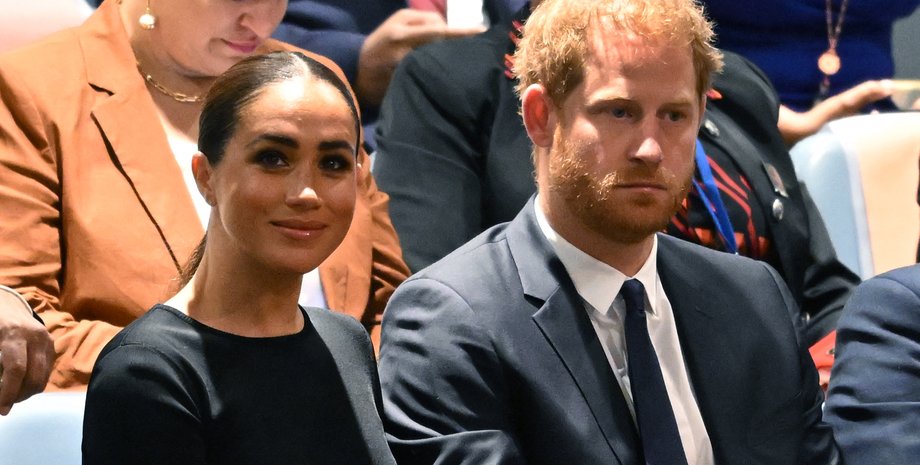 Меган Маркл и принц Гарри, король Чарльз планирует лишить титулов принца Гарри и меган Маркл, король карл III