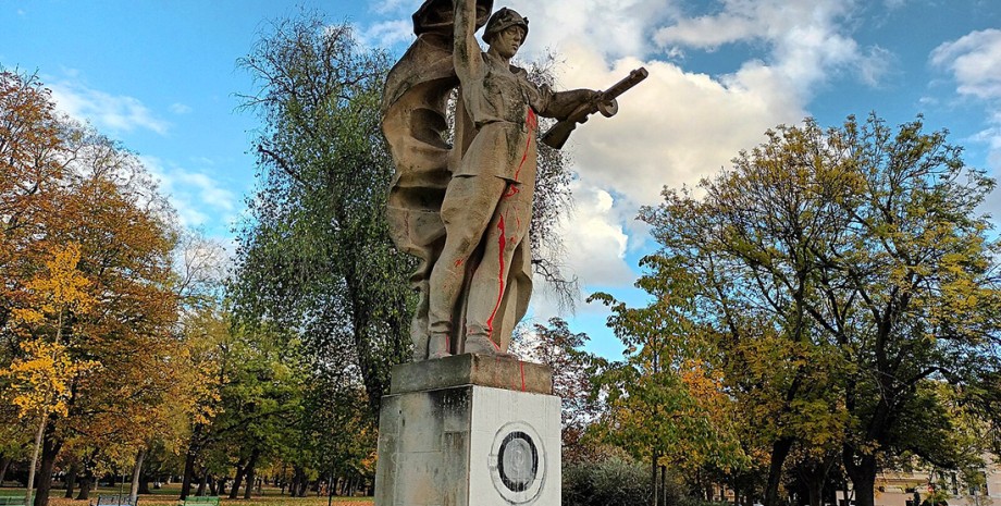пам'ятник літомержиці, пам'ятник чехія