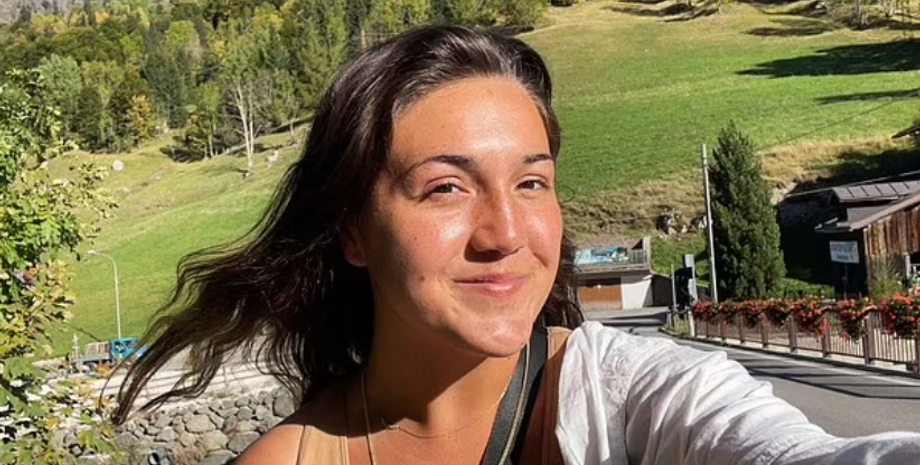 Чайові офіціантки, заощадження, подорожі, туризм, відпочинок, мандрівки Європою, фото, курйози