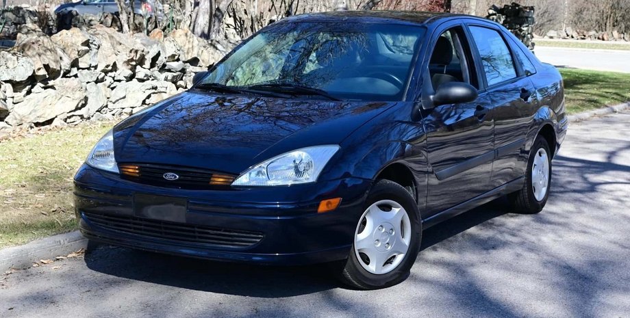 Ford Focus, Ford Focus 2002, капсула времени, седан Ford Focus