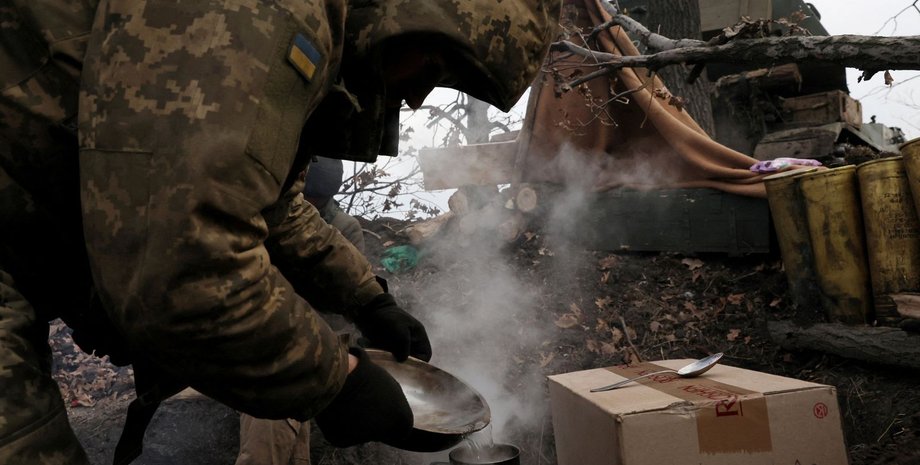 Боєць ЗСУ у Бахмуті