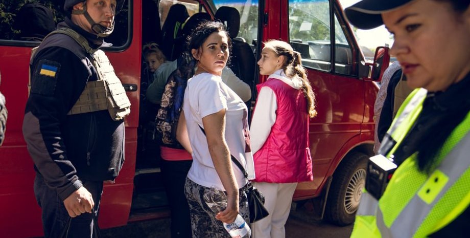 ДСНС, Білопілля, Сумська область, Сумщина, евакуація. примусова евакуація, діти, поліція