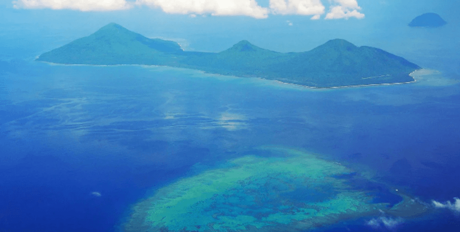 Полинезия, парусная техника, навигационные навыки, полинезийские миграции, западная часть Тихого океана, Меланезия, Микронезия, полинезийские аутсайдеры, адзы, карьерный комплекс Татагаматау, межостровные контакты, мобильность на большие расстояния