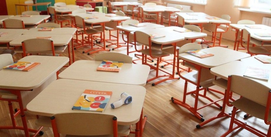 пустой детский сад, без детей, карантин