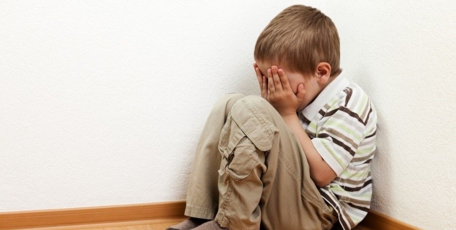 новини нікополя, новини дніпра, катування дитини, вітчим катував 5-річного хлопчика, побиття дитини