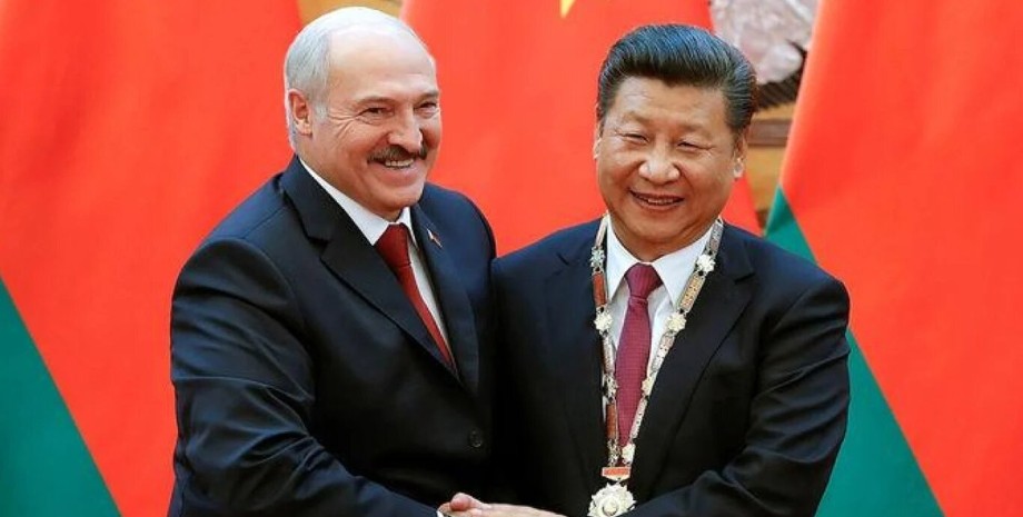 поїздка Лукашенка до Китаю, переговори Лукашенка із Сі Цзіньпіном, взаємини КНР і Білорусі, лідер Білорусі