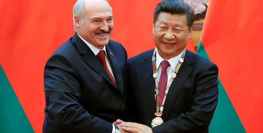 поїздка Лукашенка до Китаю, переговори Лукашенка із Сі Цзіньпіном, взаємини КНР і Білорусі, лідер Білорусі