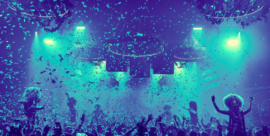 Teilen: Ein Video eines Liedes eines russischen Künstlers, der im Palladium-Club...