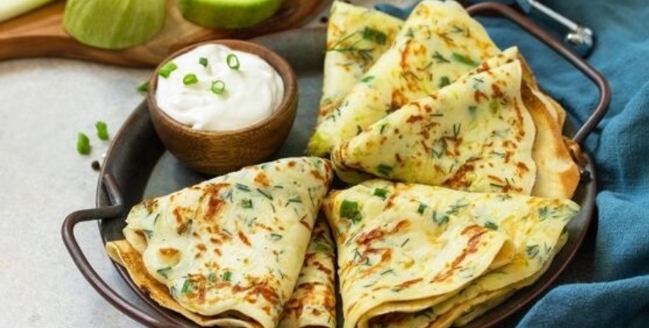 Блины из кабачков на кефире, блины с кабачками, кабачки рецепт