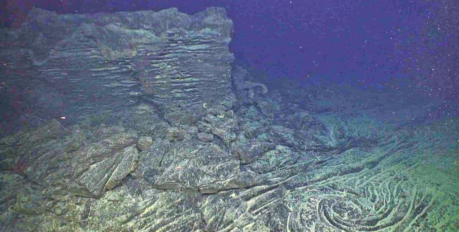 вулкан аксіал підводний вулкан аксіал