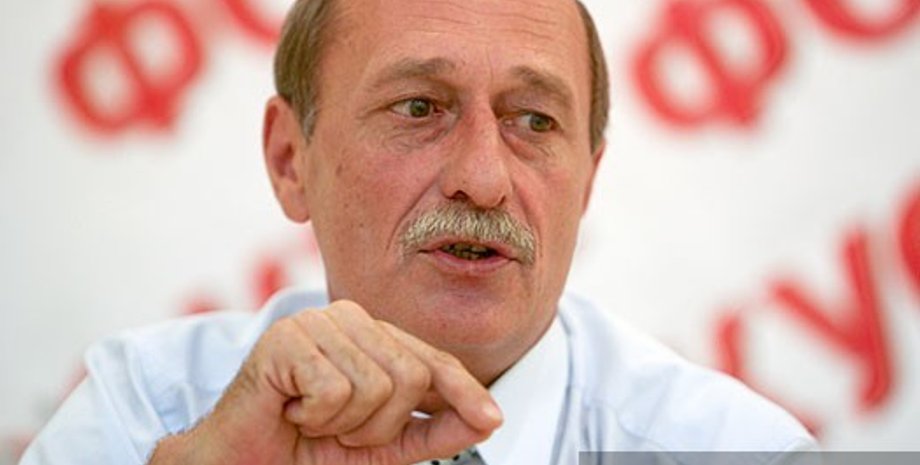 Дмитрий Алексеенко, Фокус