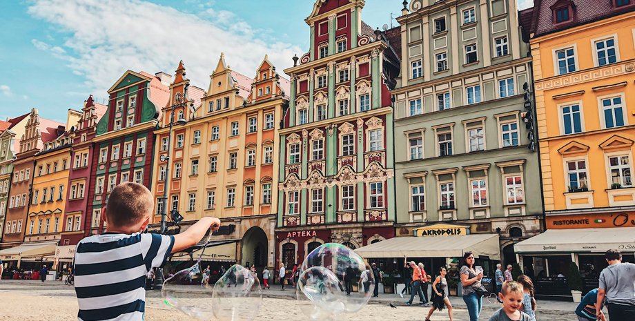 Польща, виплати