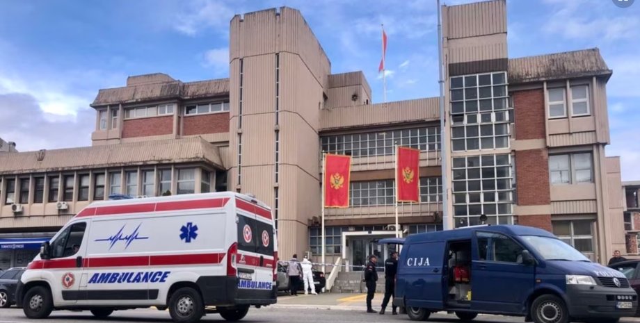 черногория, суд, взрыв, граната, скорая, Подгорице, скорая помощь, теракт