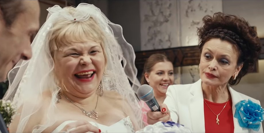 скриншот из трейлера фильма "Донбасс"