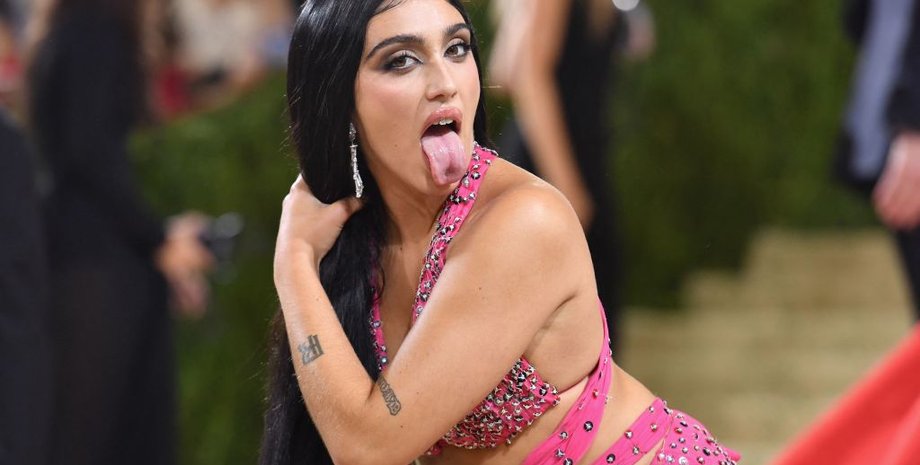 Лурдес Леон, Лурдес Леон стиль, дочь мадонны, старшая дочь мадонны, корсет