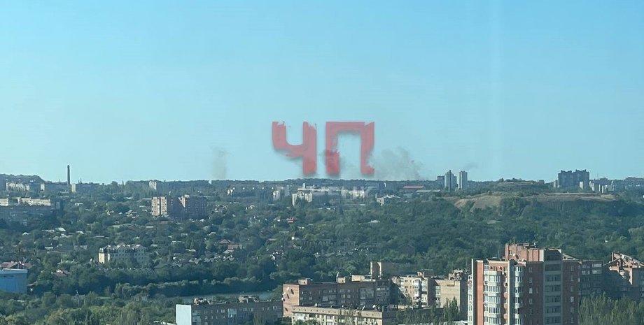 новини донецька, вибухи, залізничний вокзал, атака, пожежа