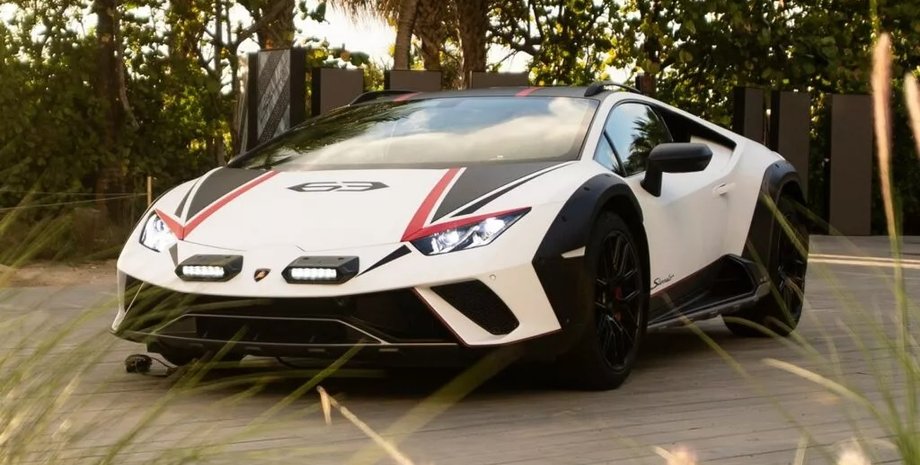 Lamborghini Huracan Sterrato, Lamborghini Huracan, новый Lamborghini Huracan Sterrato, авто Санта-Клауса, Санта-Клаус