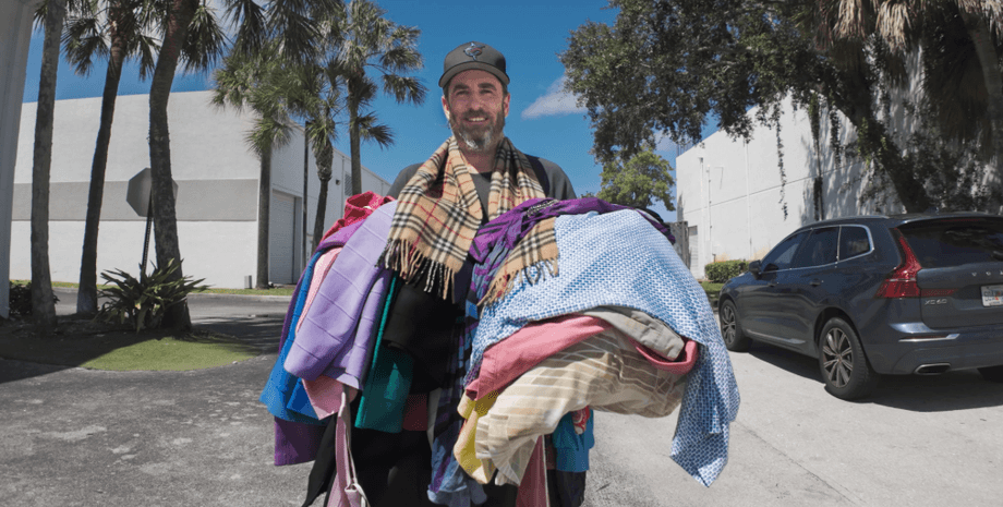 Река Сенко Рика Сенко, предприниматель.