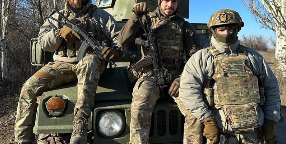 військові, підлога азів, азовці