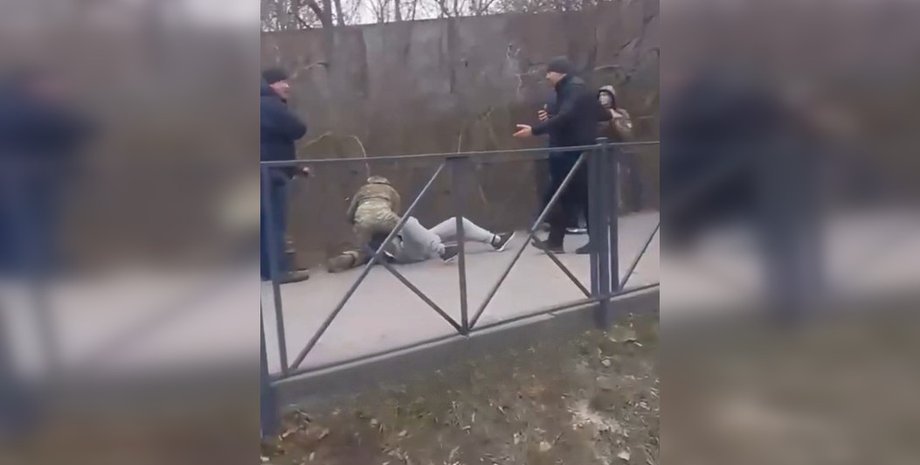 Конфликт с ТЦК, скандал с ТЦК, Харьков конфликт с ТЦК, Харьковский ТЦК объяснения, ТЦК скандал с гражданскими