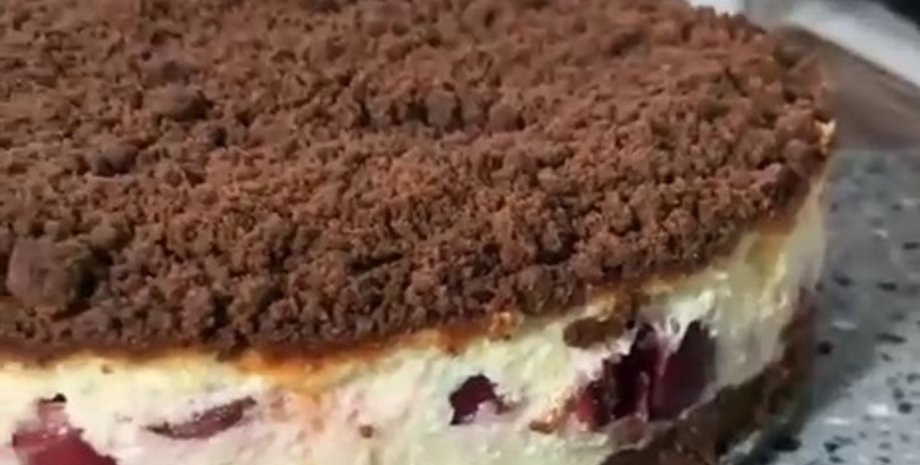 тертий пиріг, пиріг із вишнею