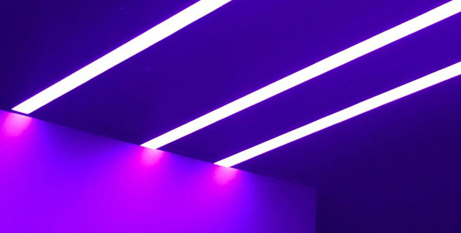 свет в комнате ультрафиолет