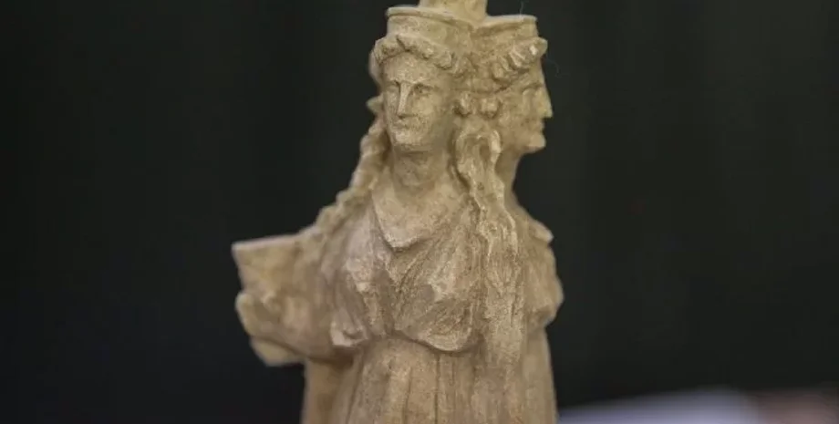 античність, археолог, археологія, Геката, богиня, божество, історія, Туреччина, розкопки, знахідка, артефакт, реліквія, міфологія, статуя, скульптура, храм